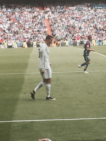 Afbeelding 1: je kon de spelers haast aanraken in Santiago Bernabéu